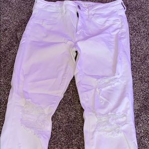 white american eagle ripped jeans